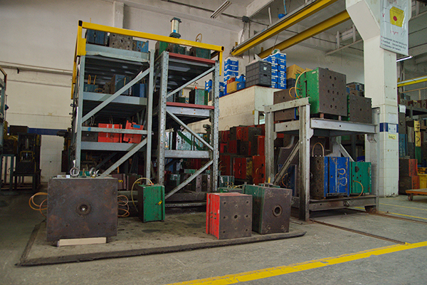 Mold rack