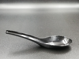 Black soup spoon ช้อนซุปพลาสติก สีดำ
