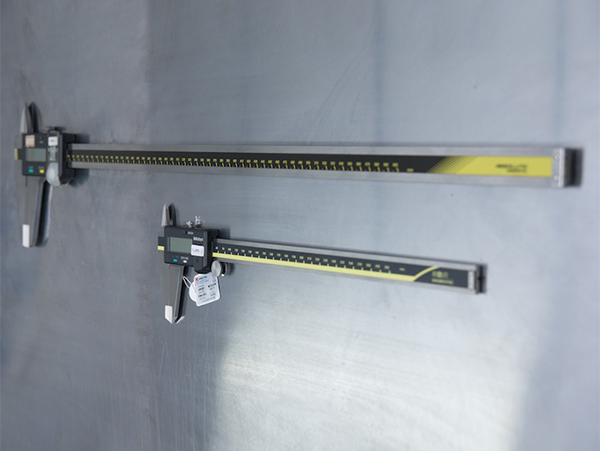 Digimatic Caliper 600×450