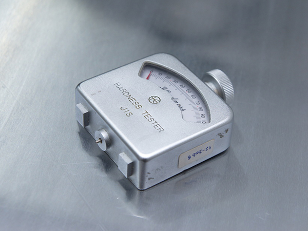 Durometer Hardness 600×450