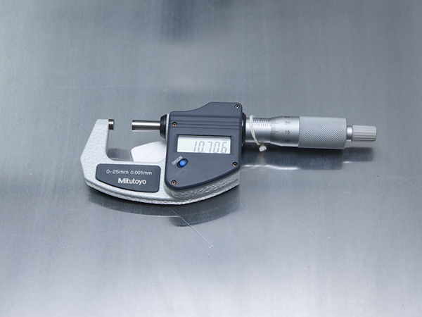 Micrometer 600×450