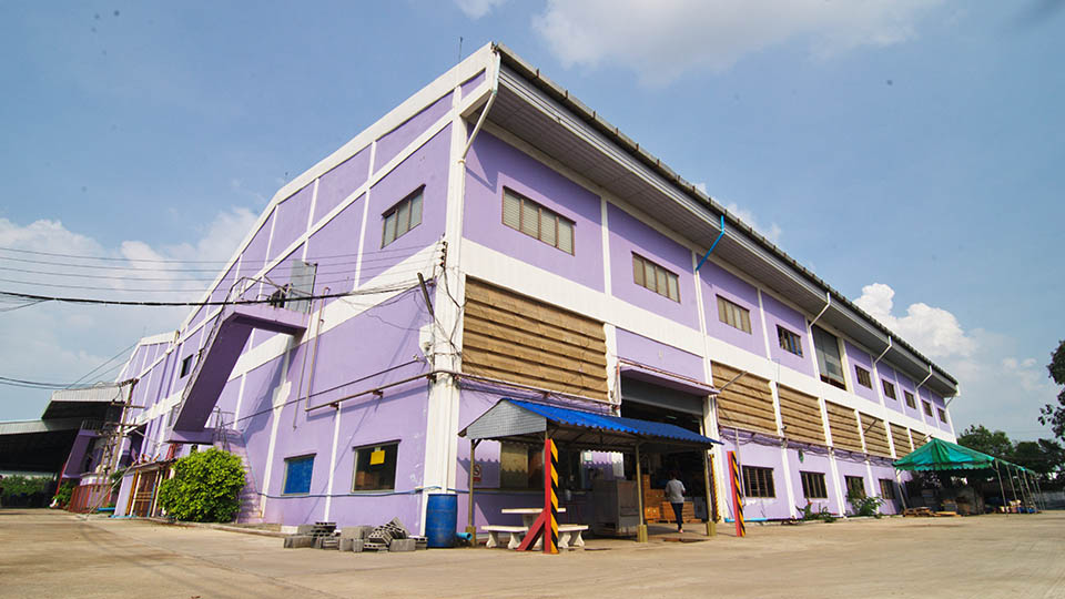 Engineering plastic factory 960×540