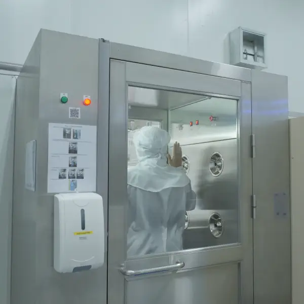 Cleaning before inside Cleanroom